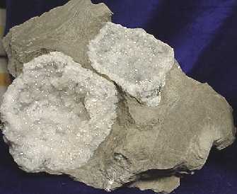 Keokuk geodes in host argillaceous dolomite (closeup 1) - The Geode Gallery